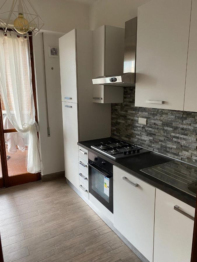 Eur Centro Lux Apartment Con Camino Рим Екстериор снимка