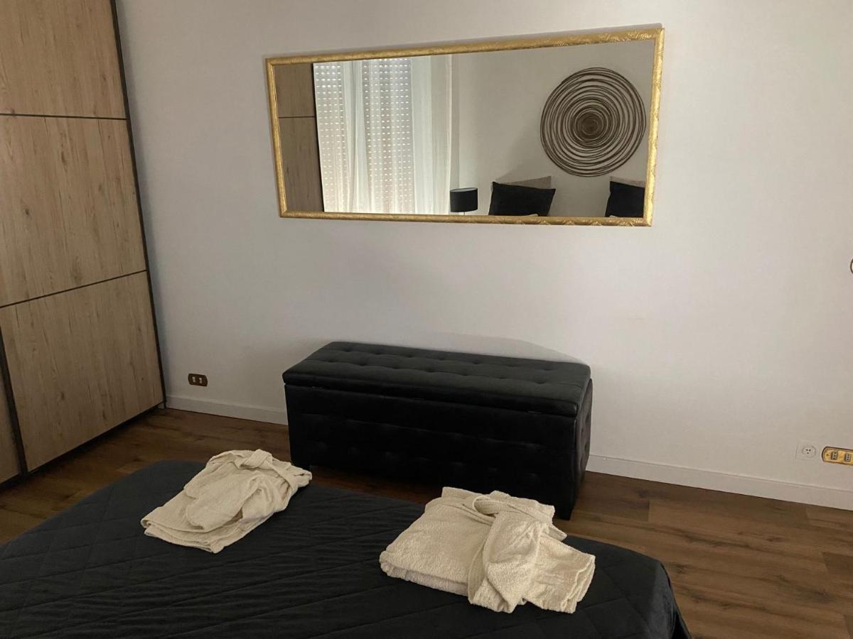 Eur Centro Lux Apartment Con Camino Рим Екстериор снимка